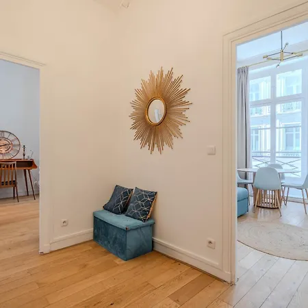 1st Elegant By Louvre Palais Royal Apartment Paris